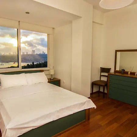 Spacious Bosphorus View 1 Bd Apt. * Istanbul